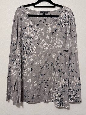Mario Serrani Gray Floral Long-Sleeve Tee 0009